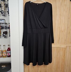 SHEIN Black Long-Sleeve Faux-Wrap Skater Dress